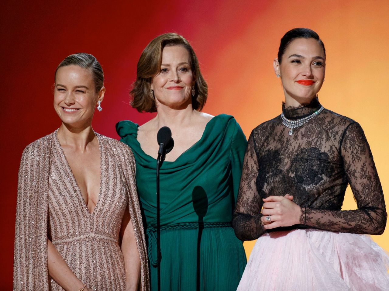 Brie Larson, Sigourney Weaver and Gal Gadot - Speak Onstage at Academy