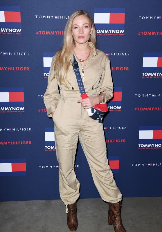 Clara Paget – Tommy Hilfiger Show at LFW 02/16/2020