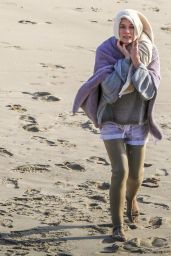 Diana Kruger - "Swimming with Sharks" Set in Malibu 02/26/2020