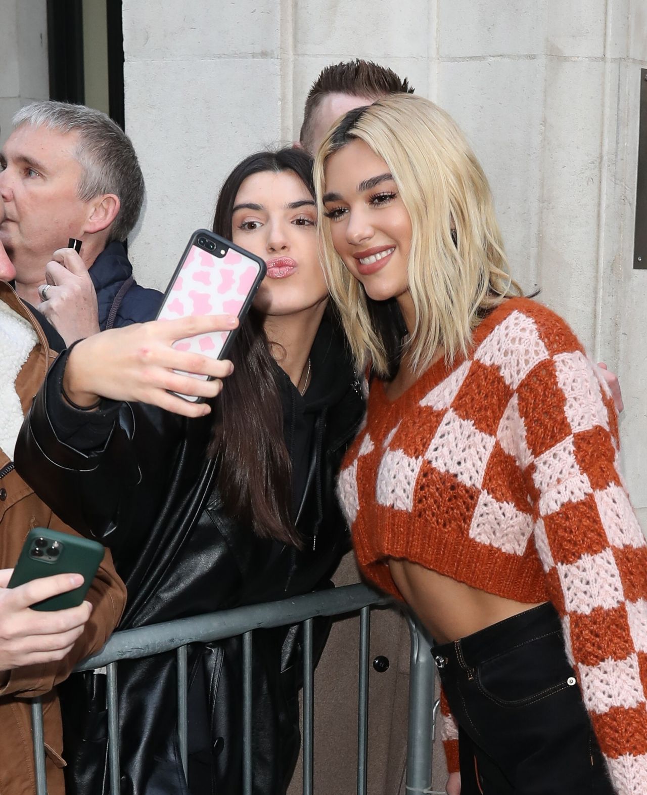 Dua Lipa - Arriving at BBC Studios in London 02/01/2020 • CelebMafia