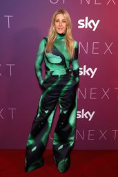 Ellie Goulding – Sky Up Next 2020 in London