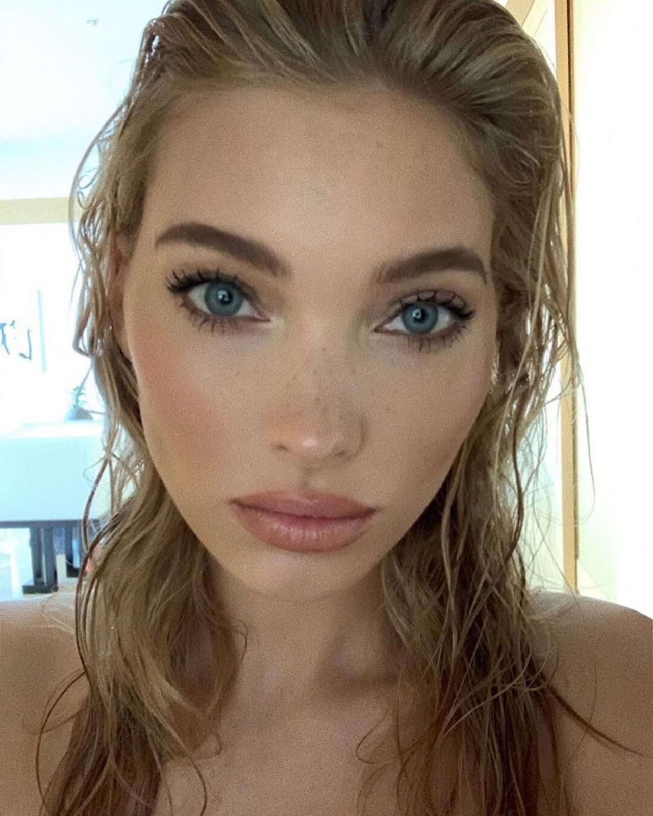 Elsa Hosk - Social Media 02/03/2020 • CelebMafia