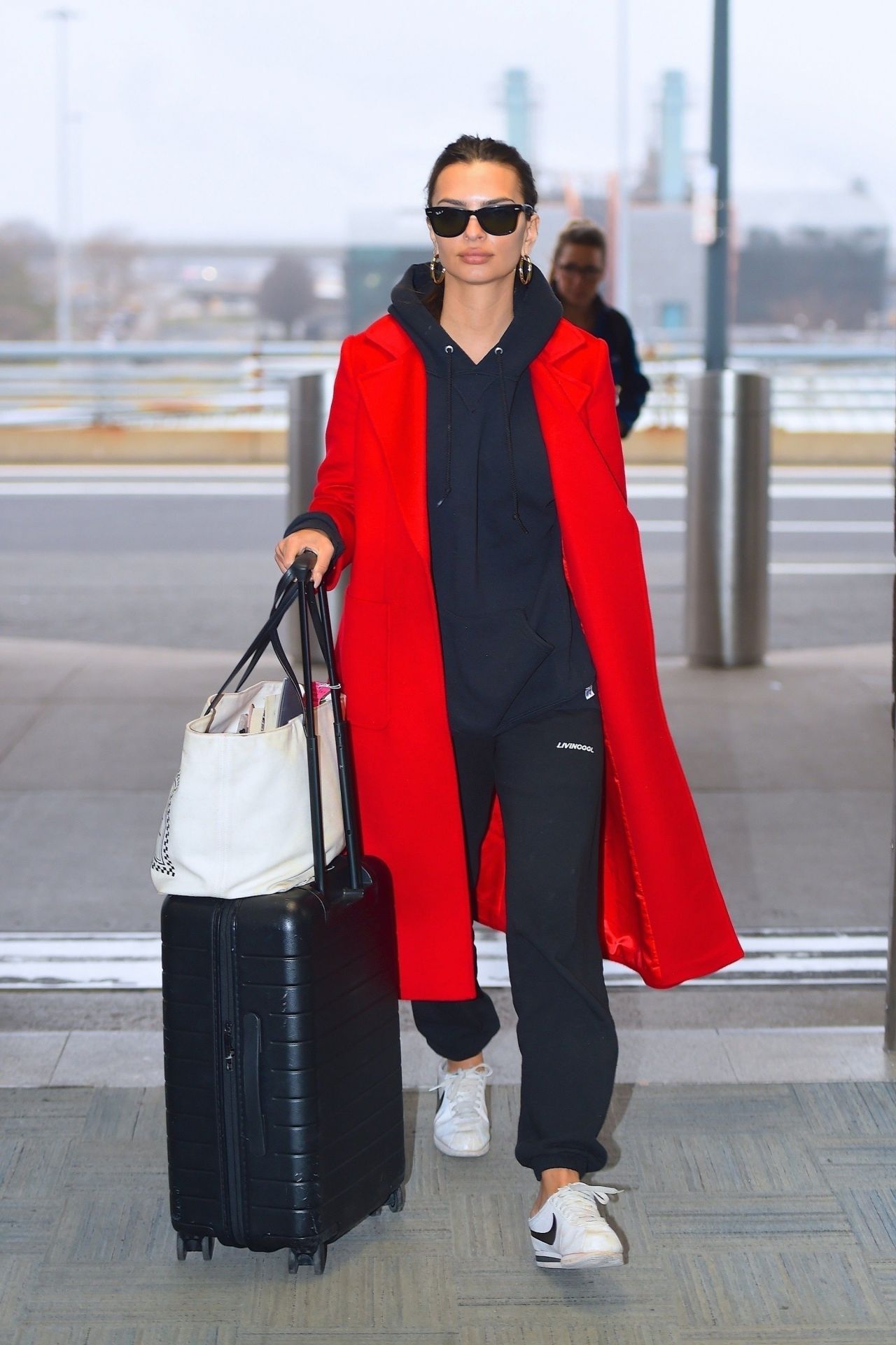 Emily Ratajkowski in Travel Outfit at JFK Airport in NY 02/18/2020