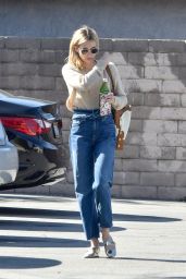 Emma Roberts Street Style - Hollywood 02/08/2020