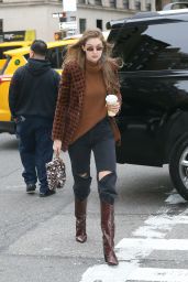 Gigi Hadid Street Style - NYC 02/12/2020