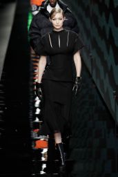 Gigi Hadid - Versace Fashion Show in Milan 02/21/2020