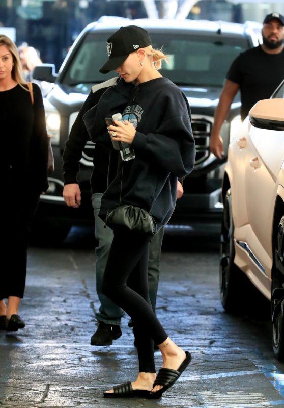Hailey Rhode Bieber Street Style - Beverly Hills 02/17/2020