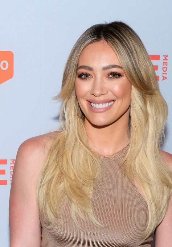 Hilary Duff – #BlogHer20 Health Panel in LA 01/02/2020 • CelebMafia