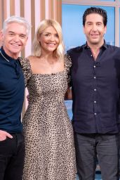 Holly Willoughby - "This Morning" TV Show in London 02/12/2020