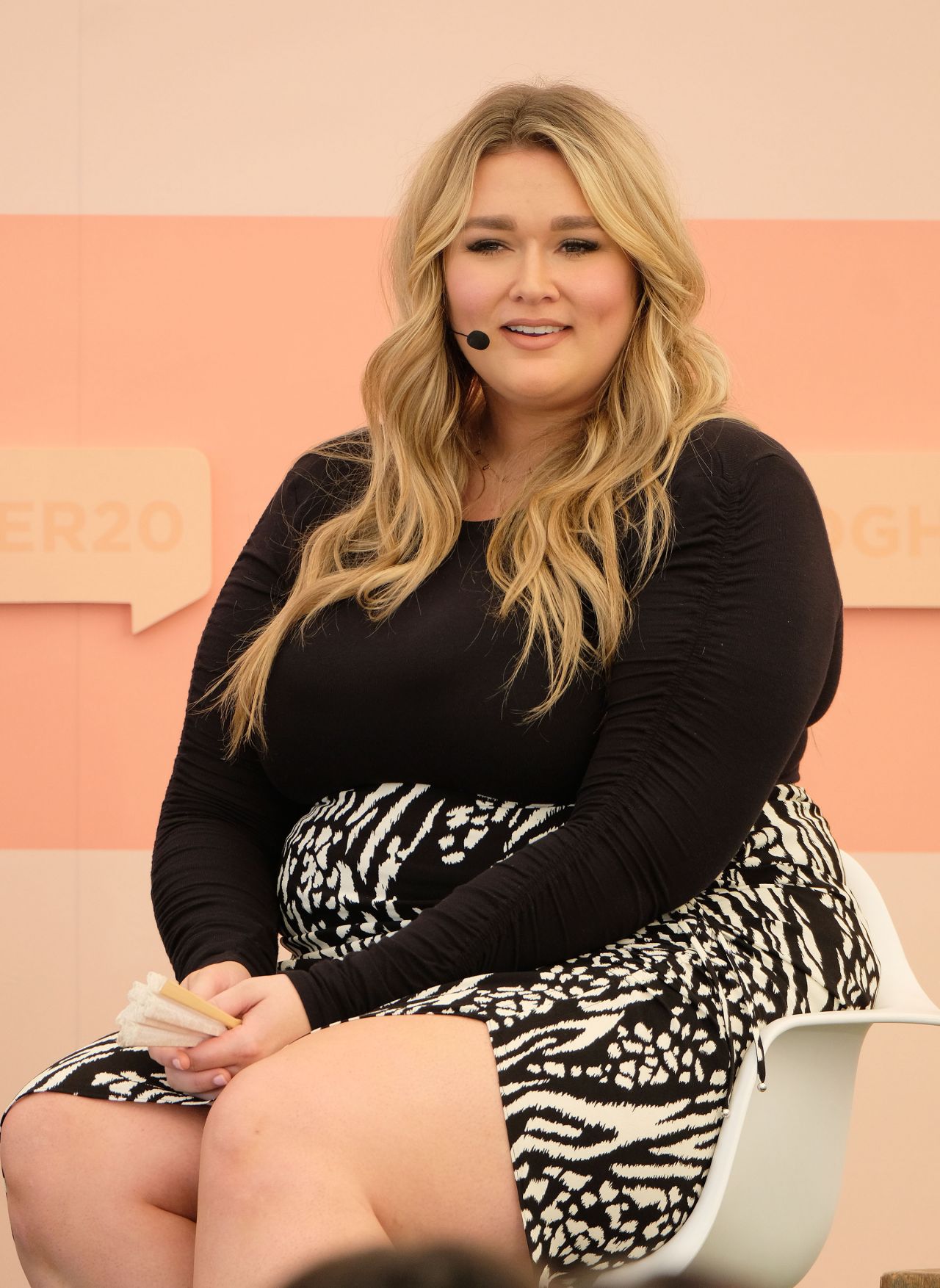 Hunter McGrady – #BlogHer20 Health in LA 01/02/2020 • CelebMafia