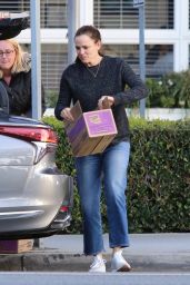 Jennifer Garner - Out in Santa Monica 02/04/2020