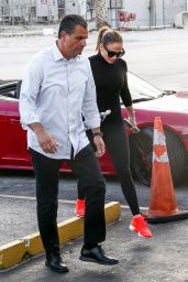 Jennifer Lopez - Arrives at the Gym in Miami Beach 02/23/2020