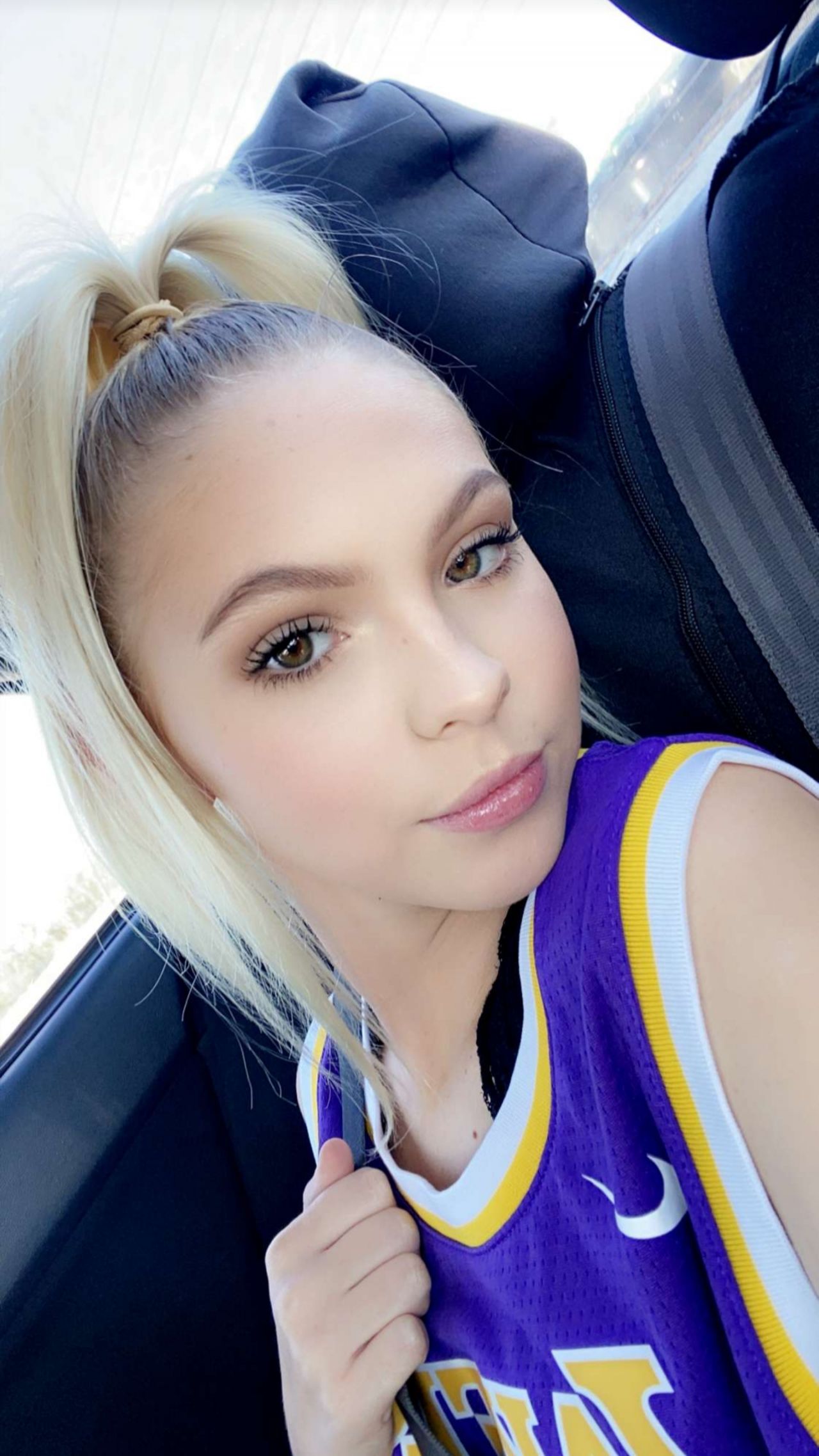 Where Does Jordyn Jones Live