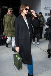 Kaia Gerber - Arriving at the Longchamp Fashion Show in NYC 02/08/2020