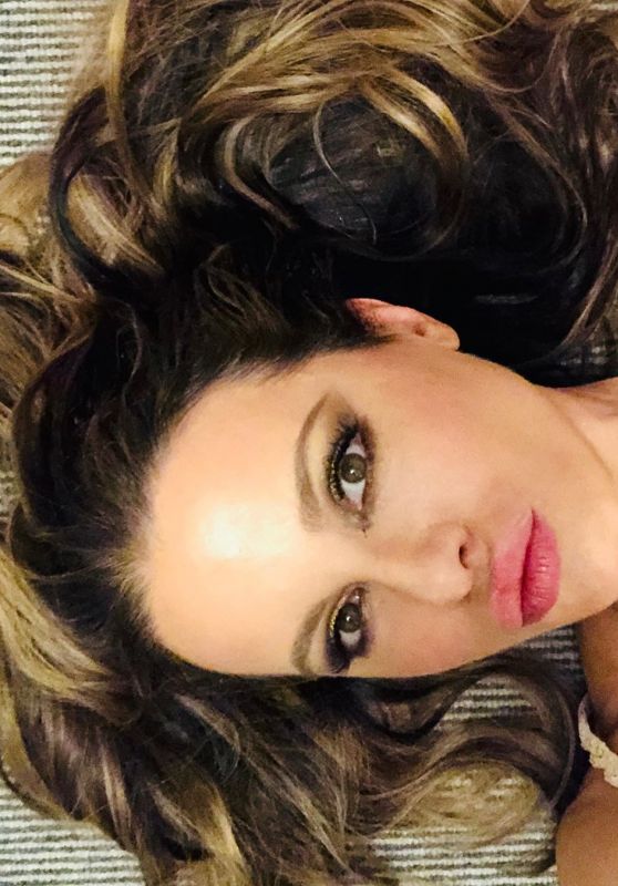 Kate Beckinsale - Social Media 02/18/2020