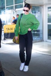 Kendall Jenner - JFK Airport in NYC 02/23/2020