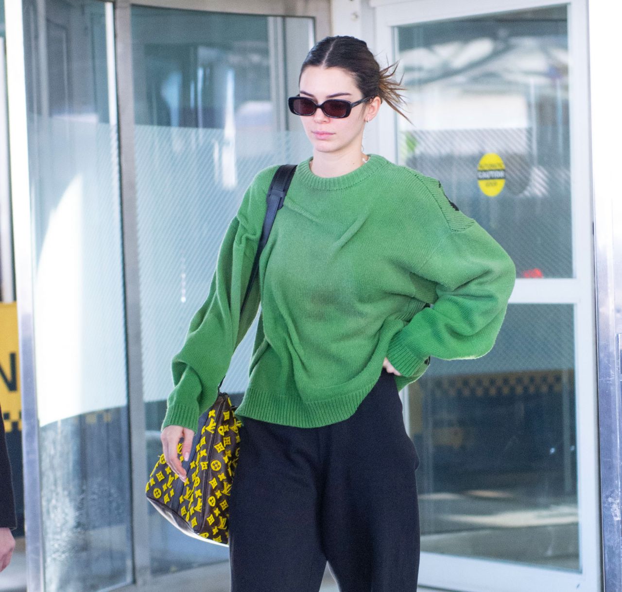 kendall jenner arrives at jfk airport in new york city-130519_1