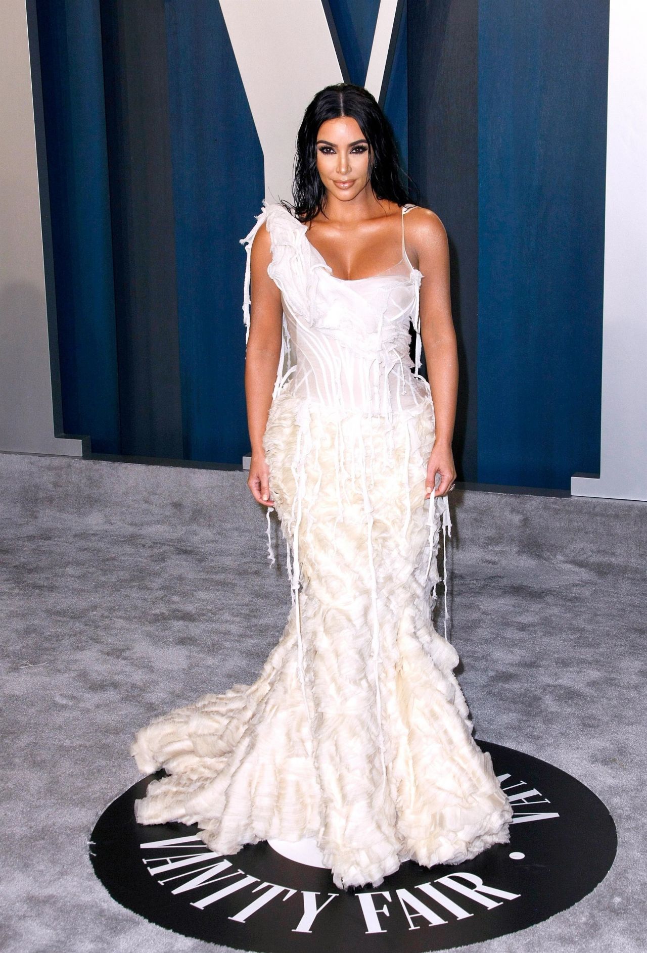 Kim Kardashian – Vanity Fair Oscar Party 2020 • CelebMafia