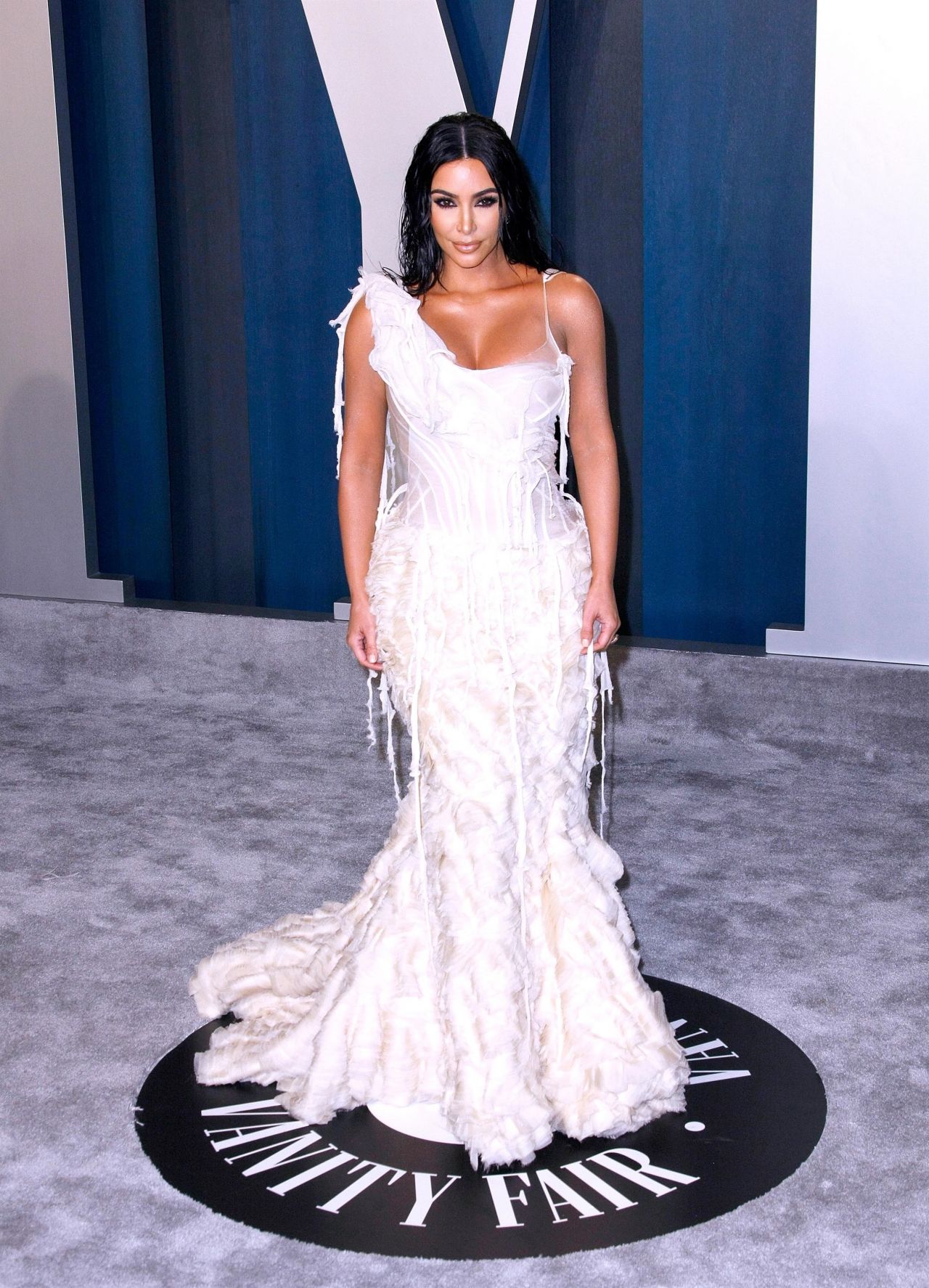 Kim Kardashian – Vanity Fair Oscar Party 2020 • CelebMafia