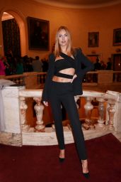 Kimberley Garner - Aadnevik Fashion Show at London Fashion Week 02/18/2020