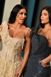 Kylie Jenner and Kim Kardashian – Vanity Fair Oscar Party 2020