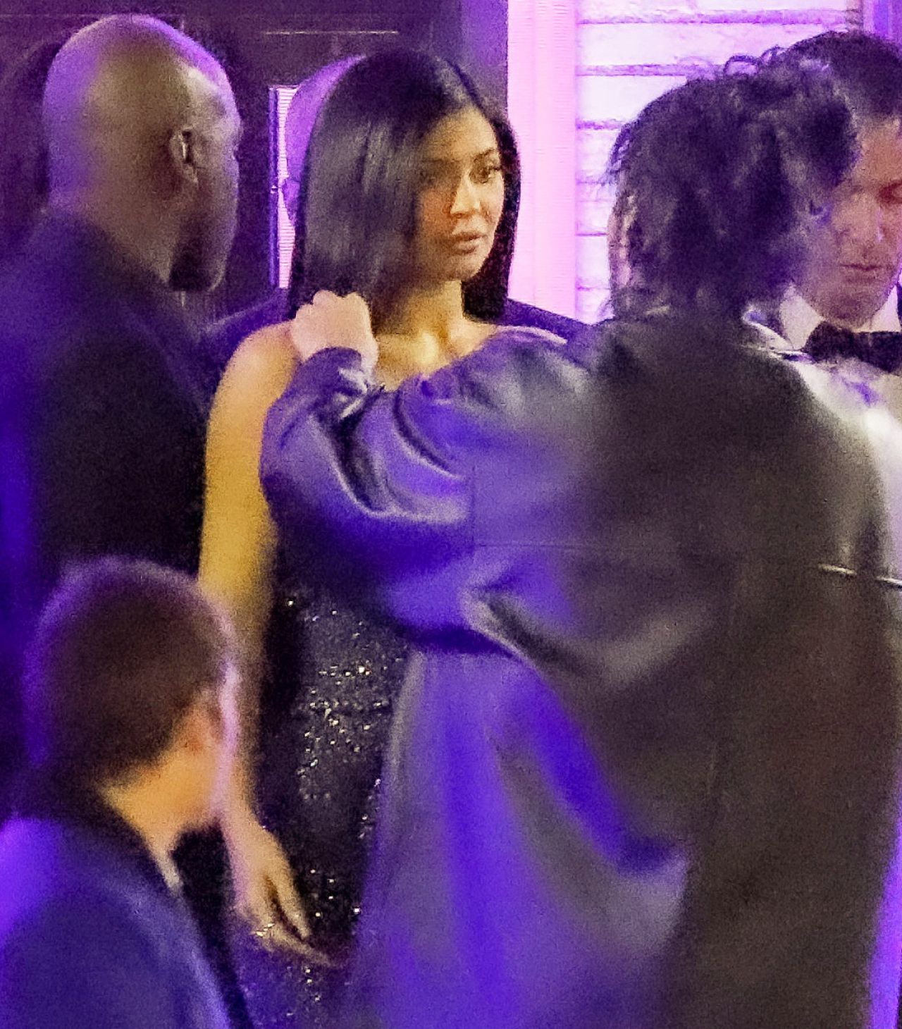 Kylie Jenner Arrives at the Vanity Fair Oscar Party in Beverly Hills