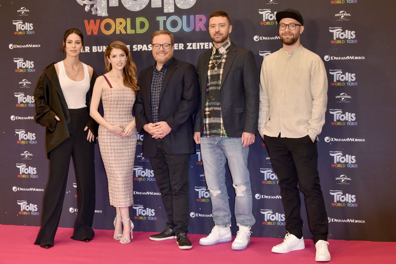 Lena Meyer-Landrut and Anna Kendrick - "Troll World Tour" Photoshoot in