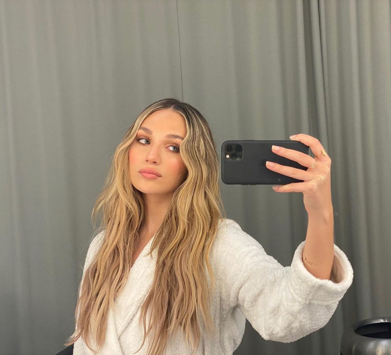 Maddie Ziegler - Social Media 02/12/2020 • CelebMafia