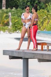 Megan Barton-Hanson and Girlfriend Chelcee Grimes - Maldives 01/26/2020