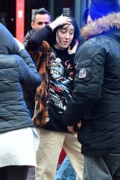 Noah Cyrus - Arrives at Global Radio in London 02/10/2020