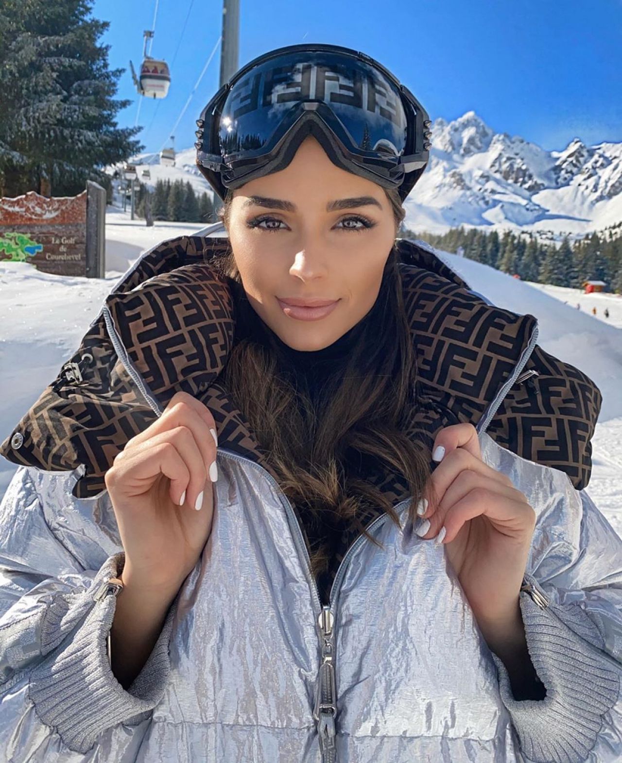 Olivia Culpo Winter Style 02/11/2020 • CelebMafia