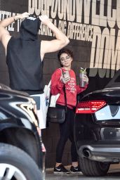 Sarah Hyland - Leaving the Dogpoung Gym in West Hollywood 02/14/2020