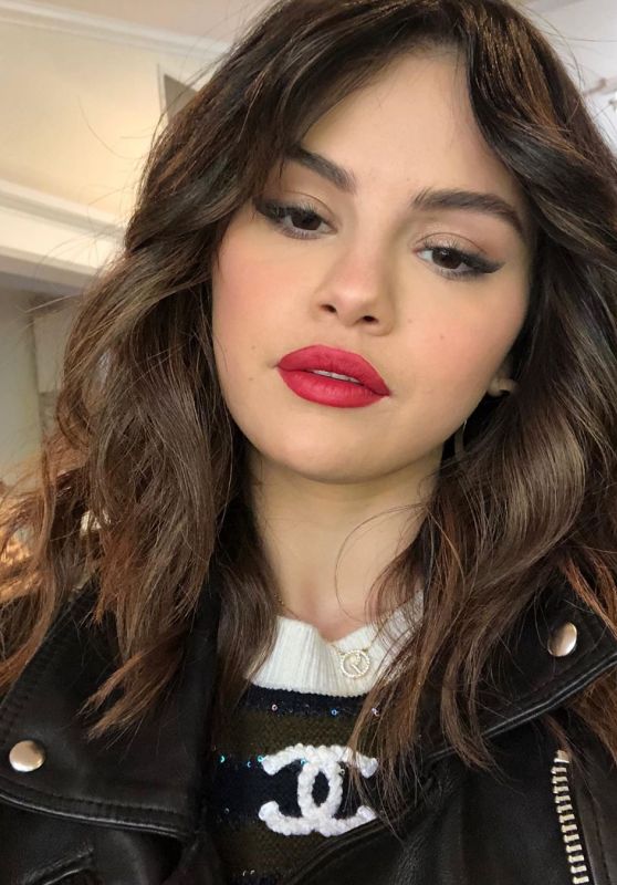 Selena Gomez - Social Media 02/05/2020