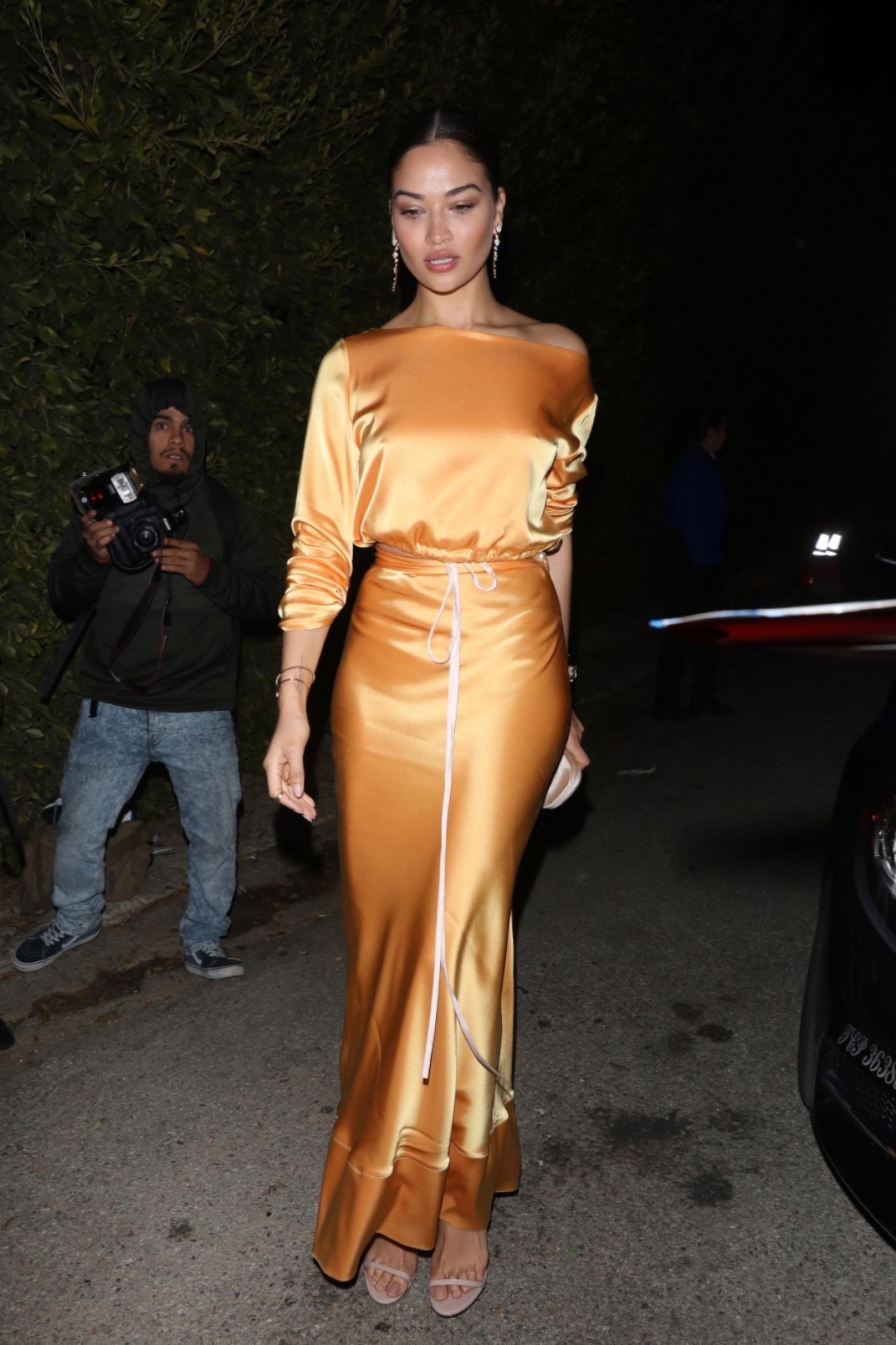 Shanina Shaik – Arriving at the WME Pre-Oscars Party in Hollywood 02/07