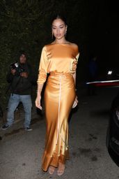 Shanina Shaik – Arriving at the WME Pre-Oscars Party in Hollywood 02/07/2020