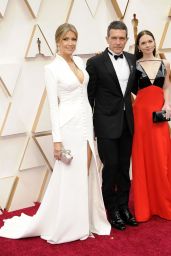 Stella Banderas – Oscars 2020 Red Carpet