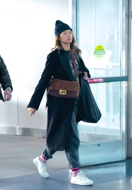 Zendaya in Travel Outfit - JFK Airport in New York 02/16/2020