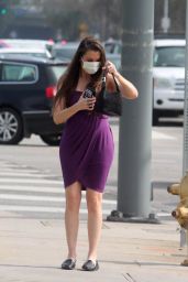 Alicia Arden Wearing a Medical Mask - West Los Angeles 03/06/2020