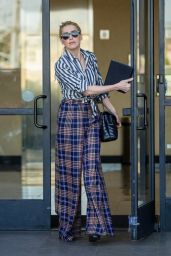 Amber Heard - Heads to a Business Meeting 03/04/2020