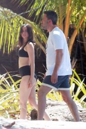 Ana de Armas and Ben Affleck - Vacation in Costa Rica 03/08/2020