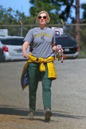 Beth Behrs in Casual Outfit - Hollywood Hills 03/28/2020