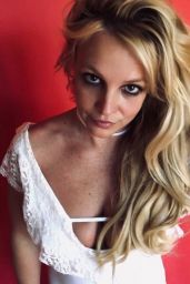 Britney Spears - Social Media 03/31/2020