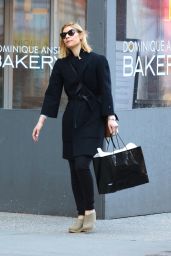 Claire Danes - Shopping in NYC 03/10/2020