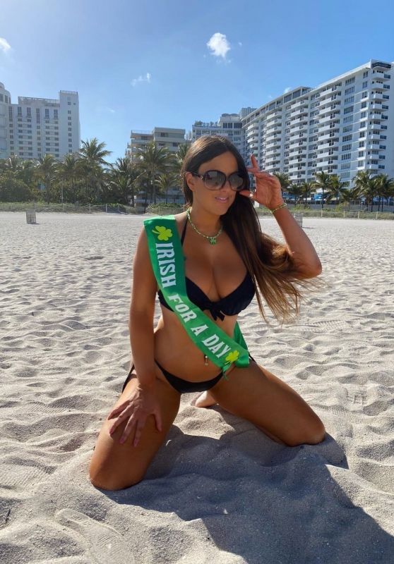 Claudia Romani - Bikini Photoshoot 03/16/2020