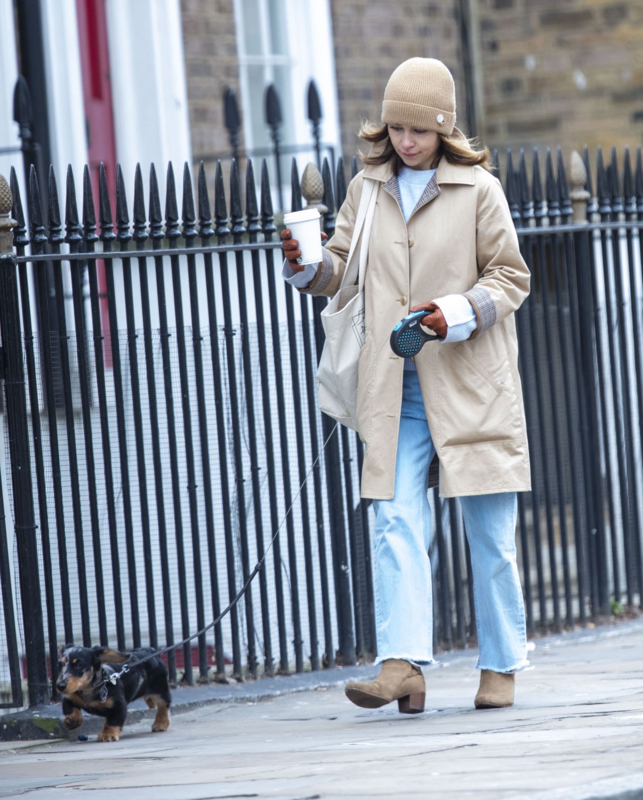 Emilia Clarke Wears Cute Summer Outfit While Walking Her Dog in London:  Photo 4595220, Emilia Clarke Photos