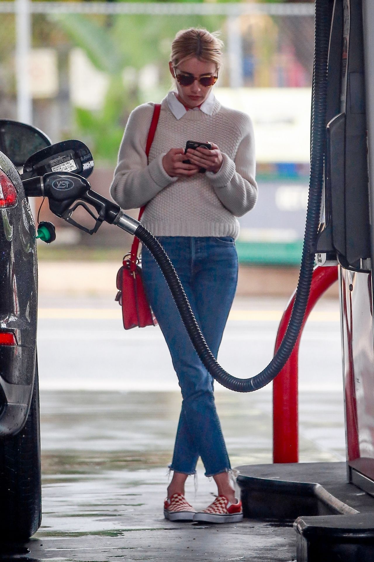 Emma Roberts - Fuels Up at a Gas Station in LA 03/13/2020 • CelebMafia