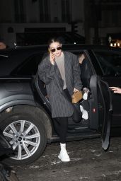 Gigi Hadid - César Restaurant in Paris 02/28/2020