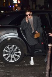 Gigi Hadid - César Restaurant in Paris 02/28/2020