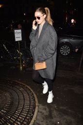 Gigi Hadid - César Restaurant in Paris 02/28/2020
