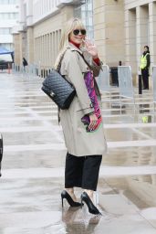Heidi Klum - Arrives at America